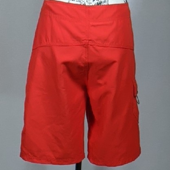 Hurley - Picture 3 of 8